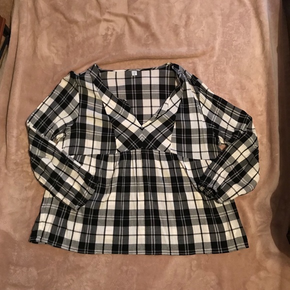 Old Navy Tops - Old Navy Top